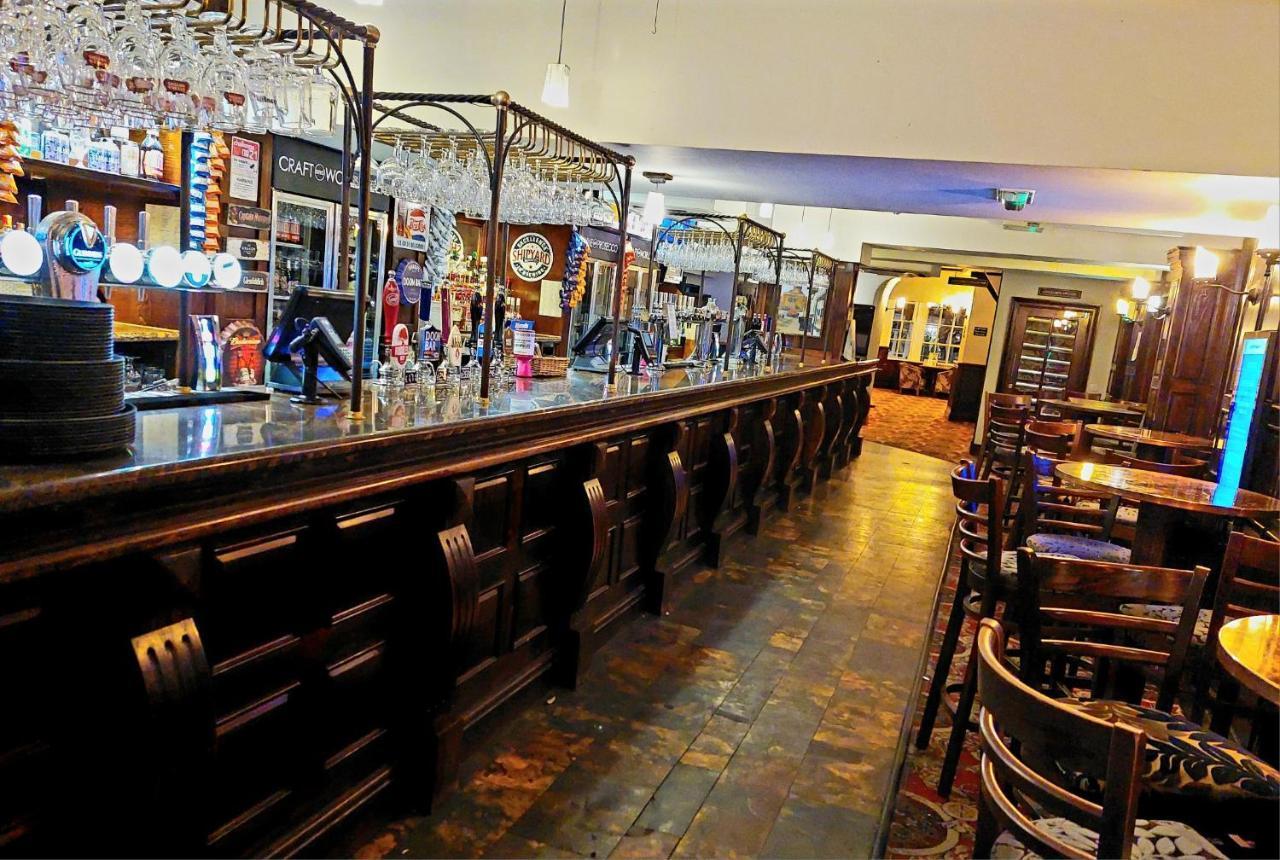 George Hotel Wetherspoon Б'юдлі Екстер'єр фото